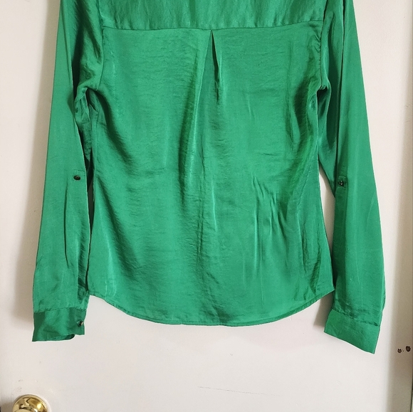 The limited satin long sleeves xs - Picture 3 of 3